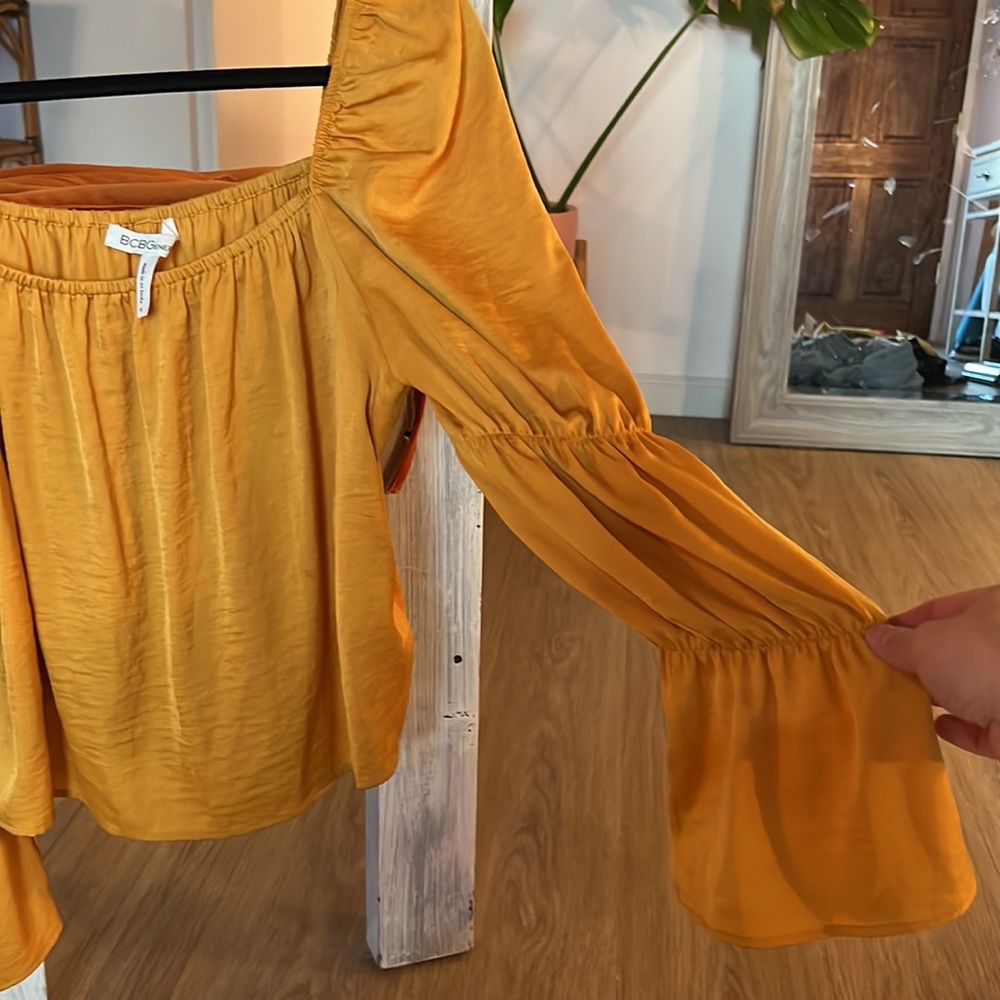 Bcbgeneration Pleated Blouse - image 3